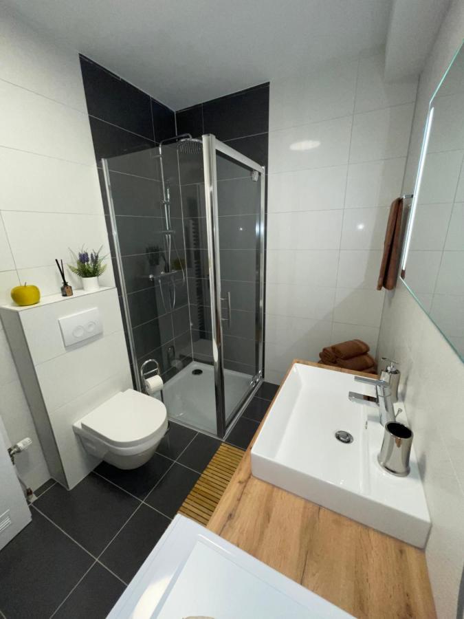 Ferienwohnung Linda Incl Pool, Sauna & Tiefgarage Бад-Гарцбург Экстерьер фото